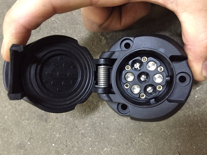 STIKDÅSE 13/7 POLET WEST MULTICON